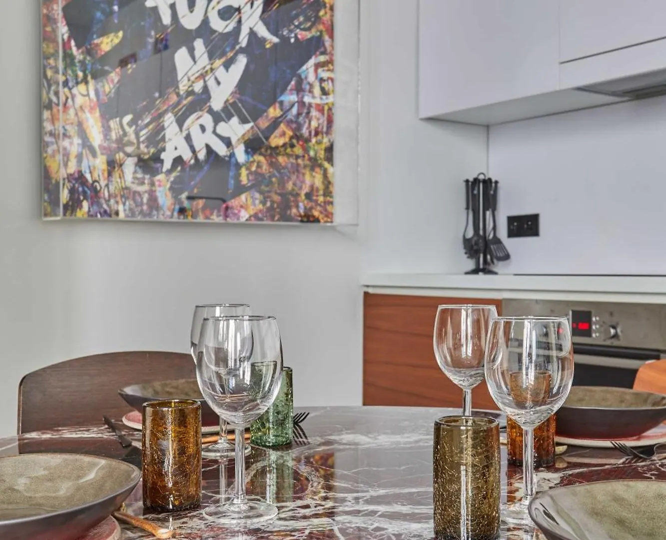 Modern - 1br-2p - Heart Of Le Marais *