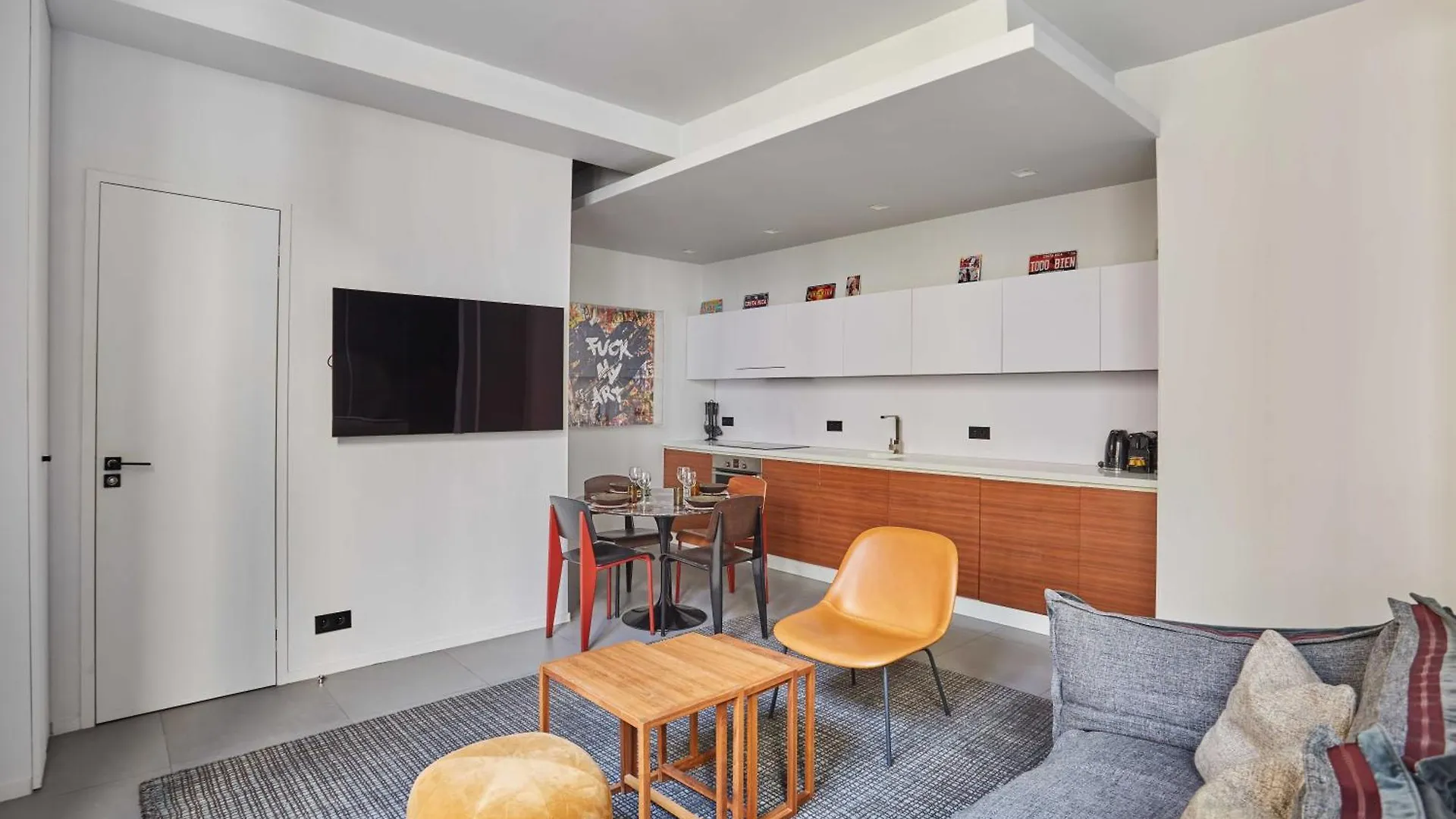 Modern - 1br-2p - Heart Of Le Marais Paris